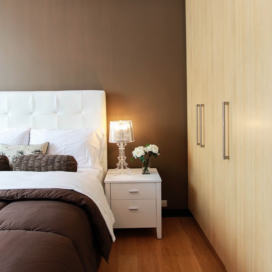 bed-world-frame-interiors